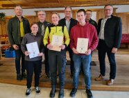 Die Sieger und Ehrengäste.  © Josef Gürster, AELF DS